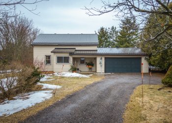 3324 Penetanguishene Rd | The Fournier Experience