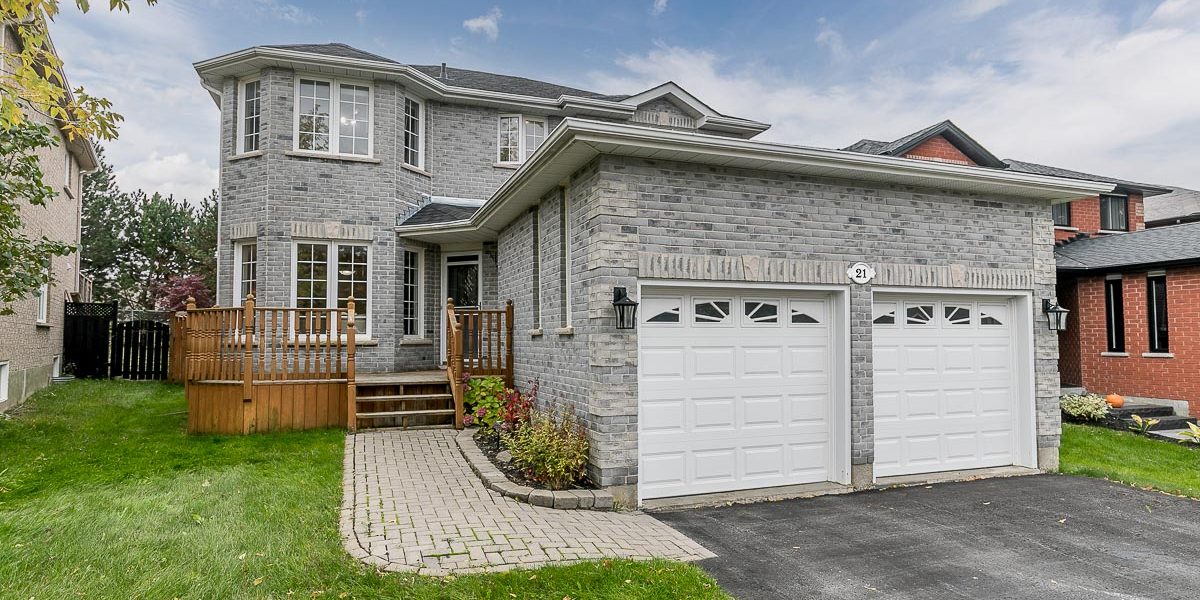 21 Grace Crescent | The Fournier Experience Real Estate Team